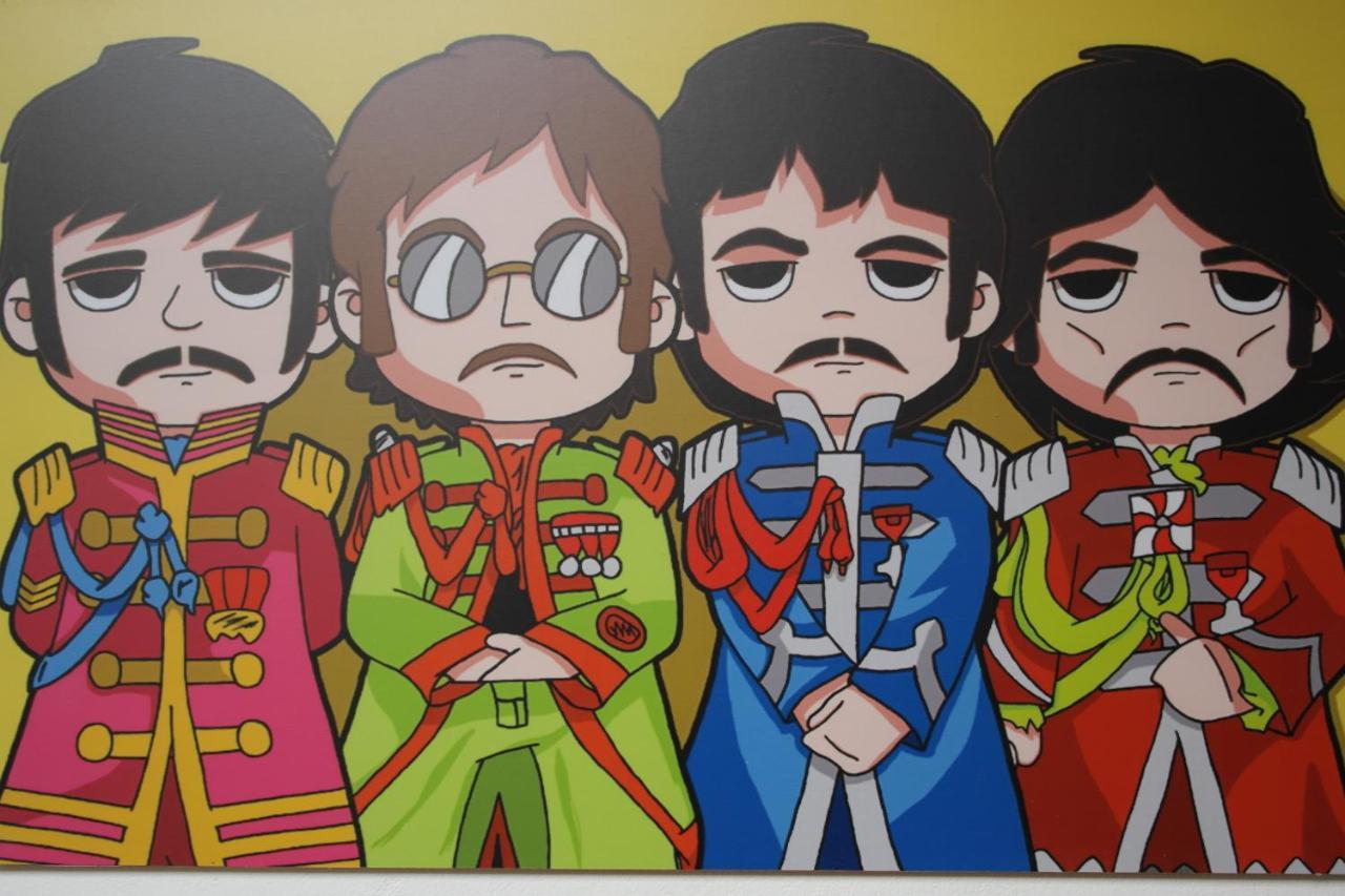 Sergeant Pepper'S Hostel Jardín Eksteriør billede